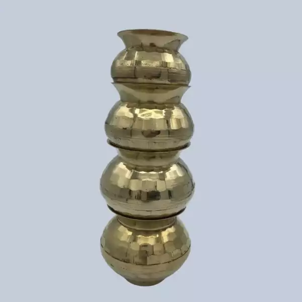 Lota Brass  Med No 2
